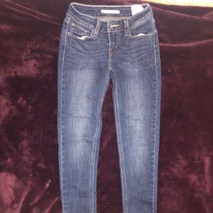 Levi Super Skinny Jeans